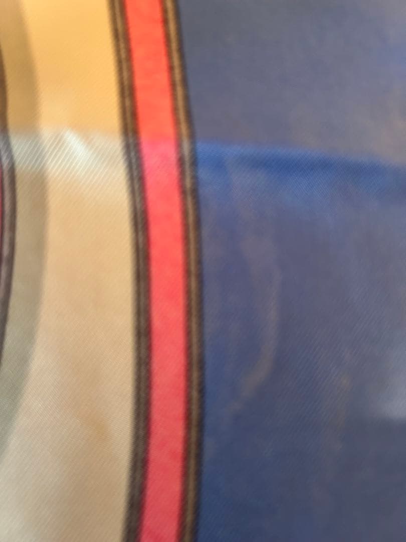 HERMES エルメス　シルクスカーフ 大判　宝石瓶