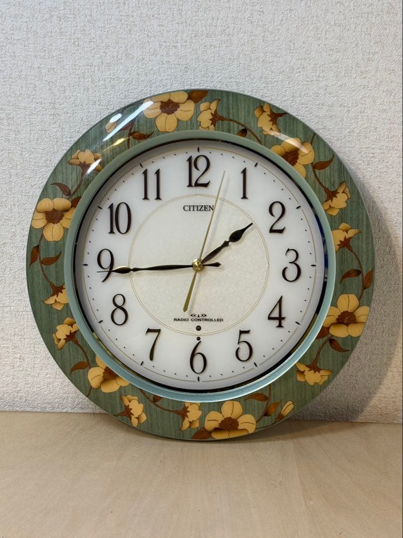 CITIZEN プリュマージュ　象嵌　花柄 掛時計 電波時計