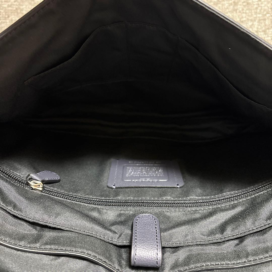 COACH ネイビー 紺 レザー メッセンジャーバッグ ショルダーバッグ