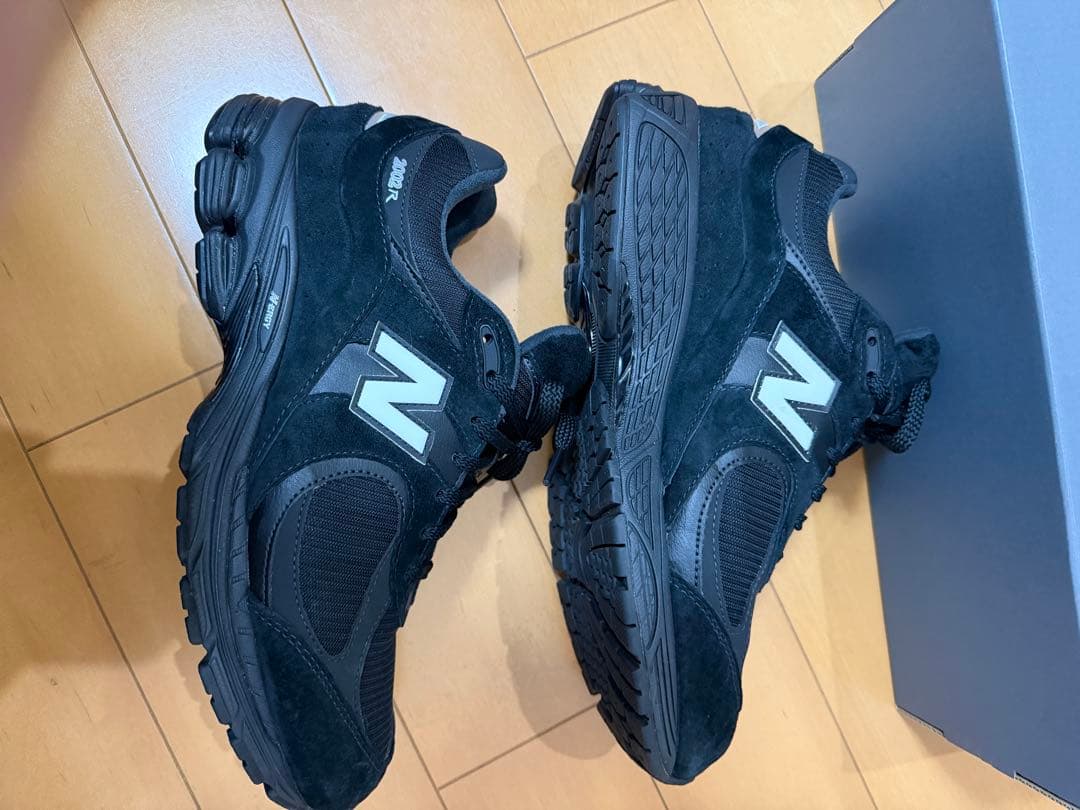 ニューバランスM2002R XXサイズ28cmブラック、ゴアテックス