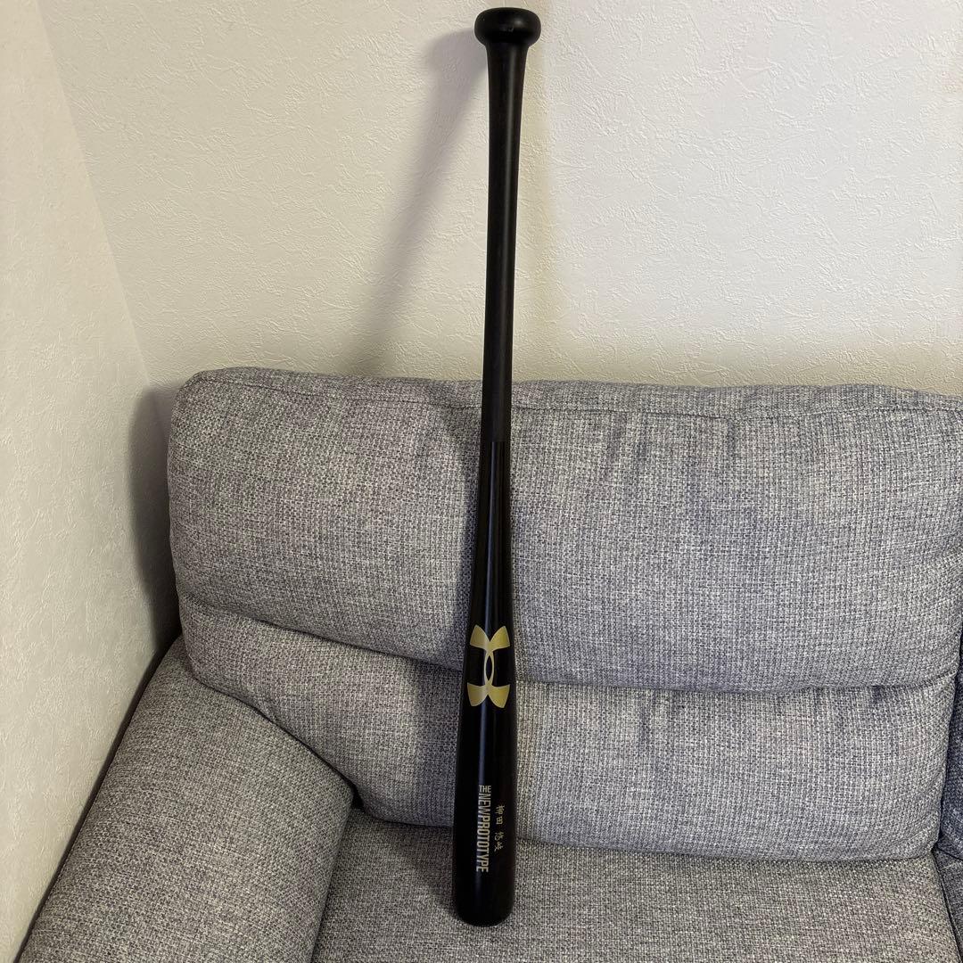 柳田悠岐　バット　リストバンド