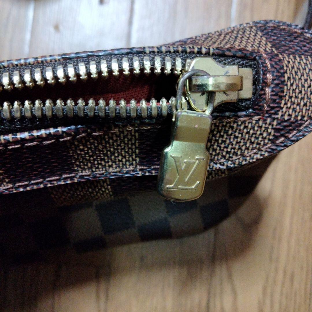 ルイ・ヴィトン ダミエ ボディバッグ