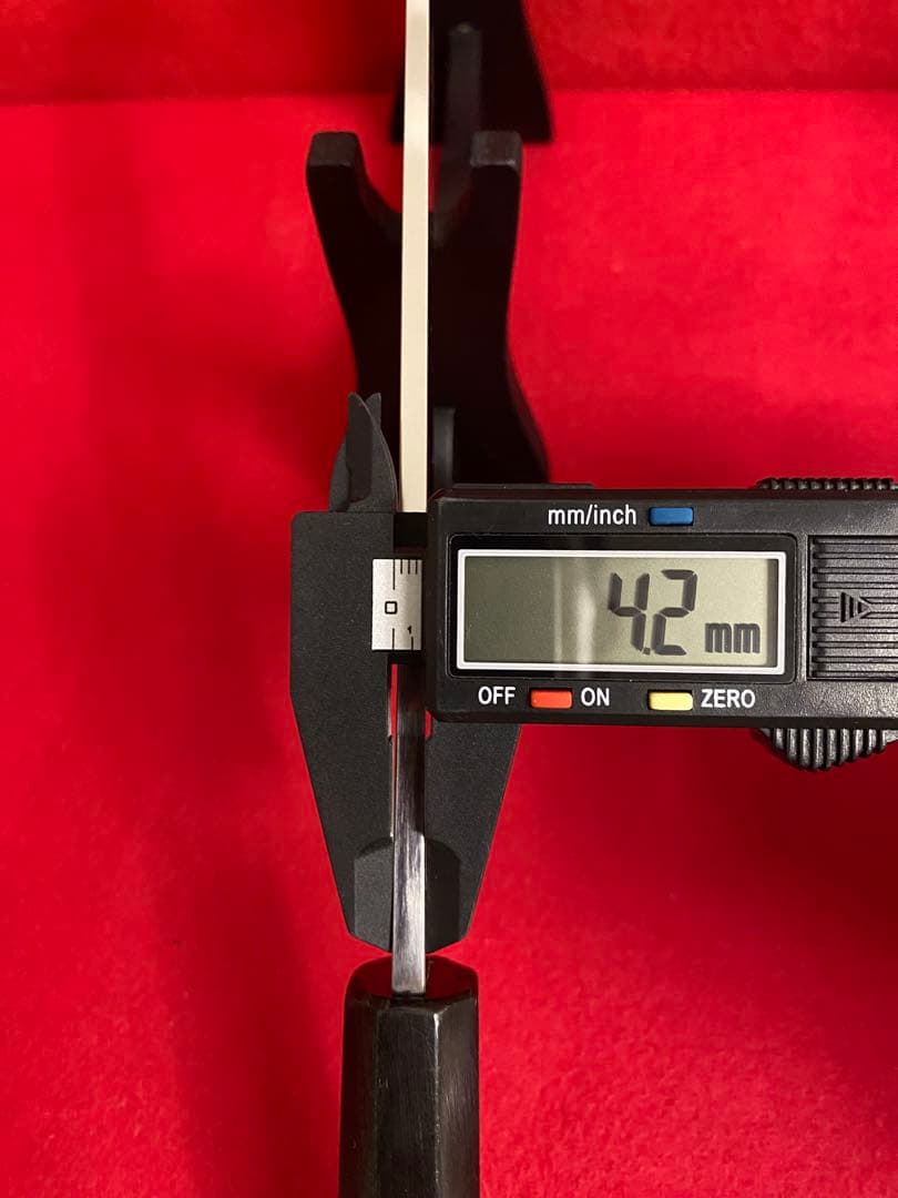 柳刃包丁 尺一　刺身包丁 鏡面仕上げ 黒檀黒水牛八角柄