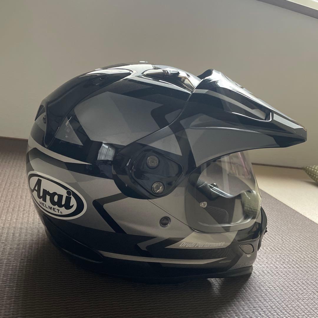 Arai Tour Cross 3 フルフェイスヘルメット ブラック・シルバー