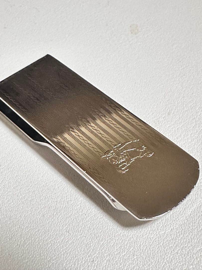 BURBERRY バーバリー マネークリップ 札ばさみ シルバー系　鏡面仕上げ