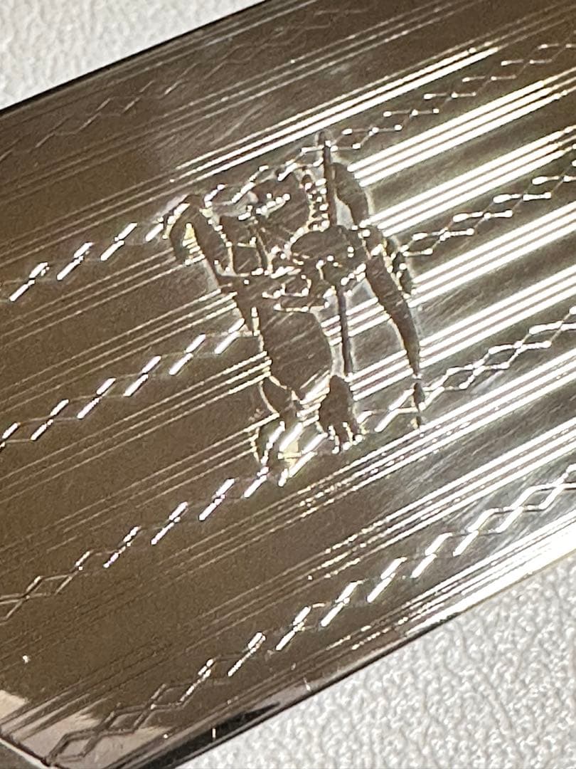 BURBERRY バーバリー マネークリップ 札ばさみ シルバー系　鏡面仕上げ