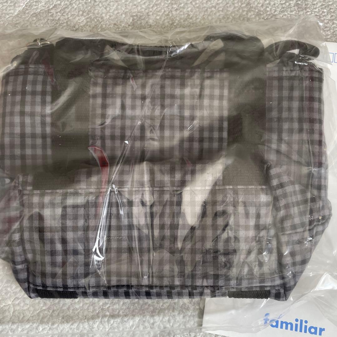 【familiarショルダー】ふるさと納税　ファミリア ショルダーバッグ　黒