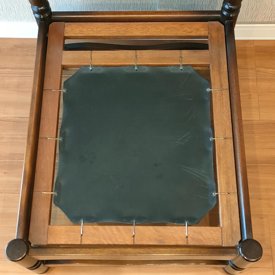 ナガノインテリア　一人掛けソファ　クラシカル　クッション付き①