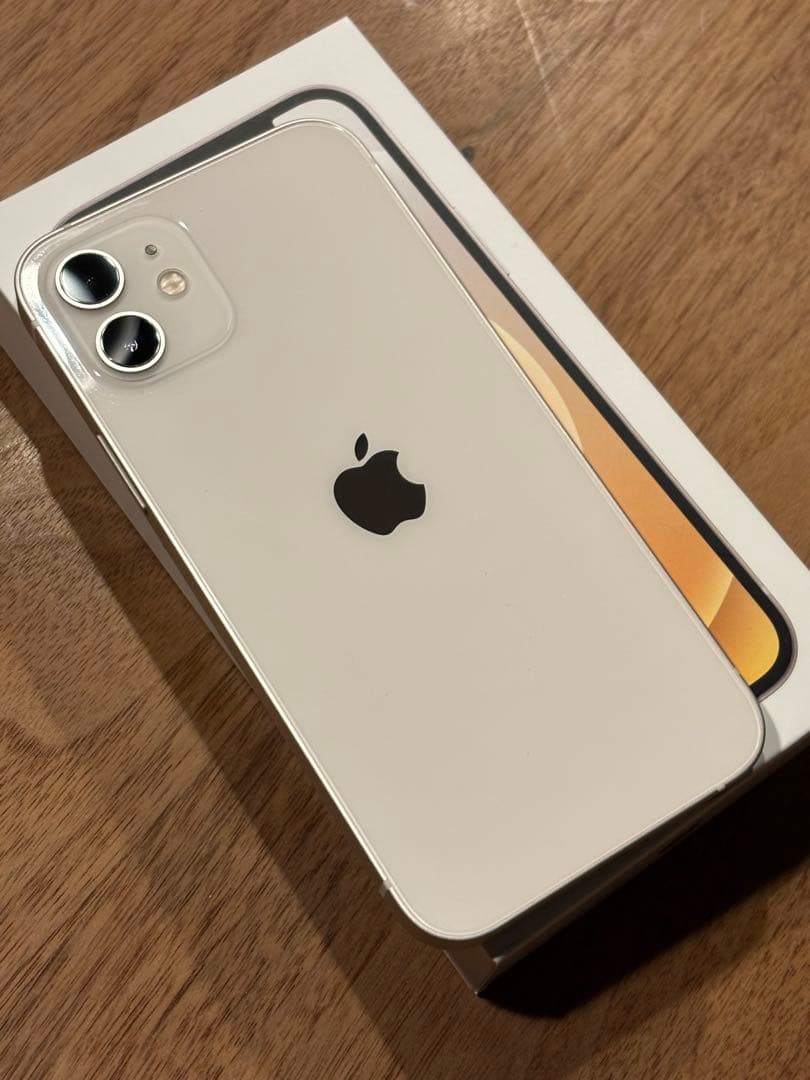 iPhone12 128G ホワイト　SIMフリー