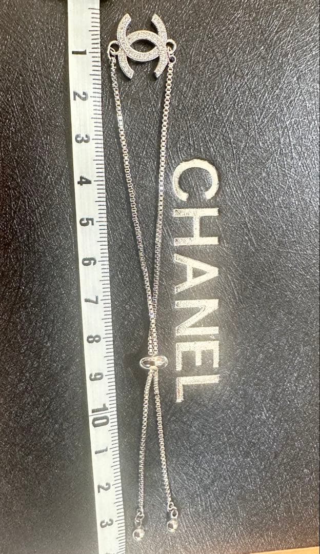 CHANEL シルバー ダブルCロゴブレスレット