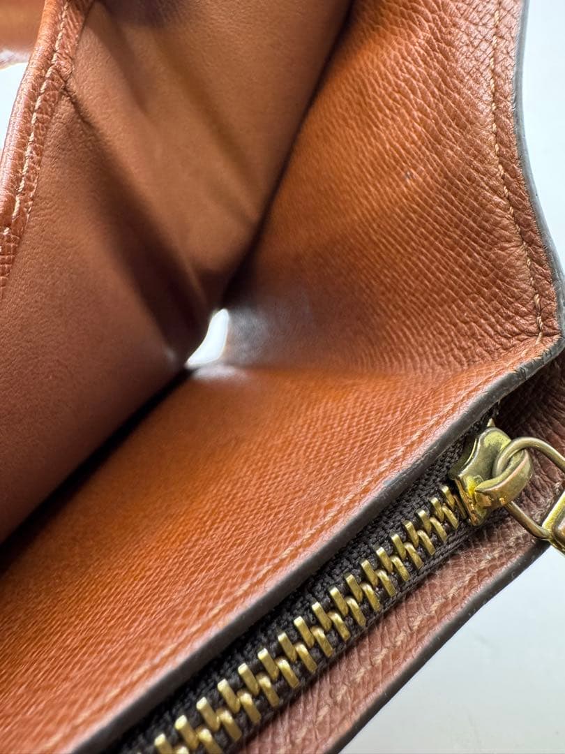 ルイヴィトン モノグラム コンパクトジップ 二つ折り 財布 茶色