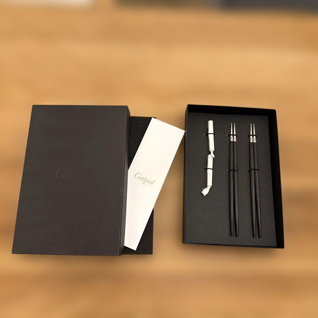 新品Cutipol クチポール GOA 箸&箸置きセット ブラック