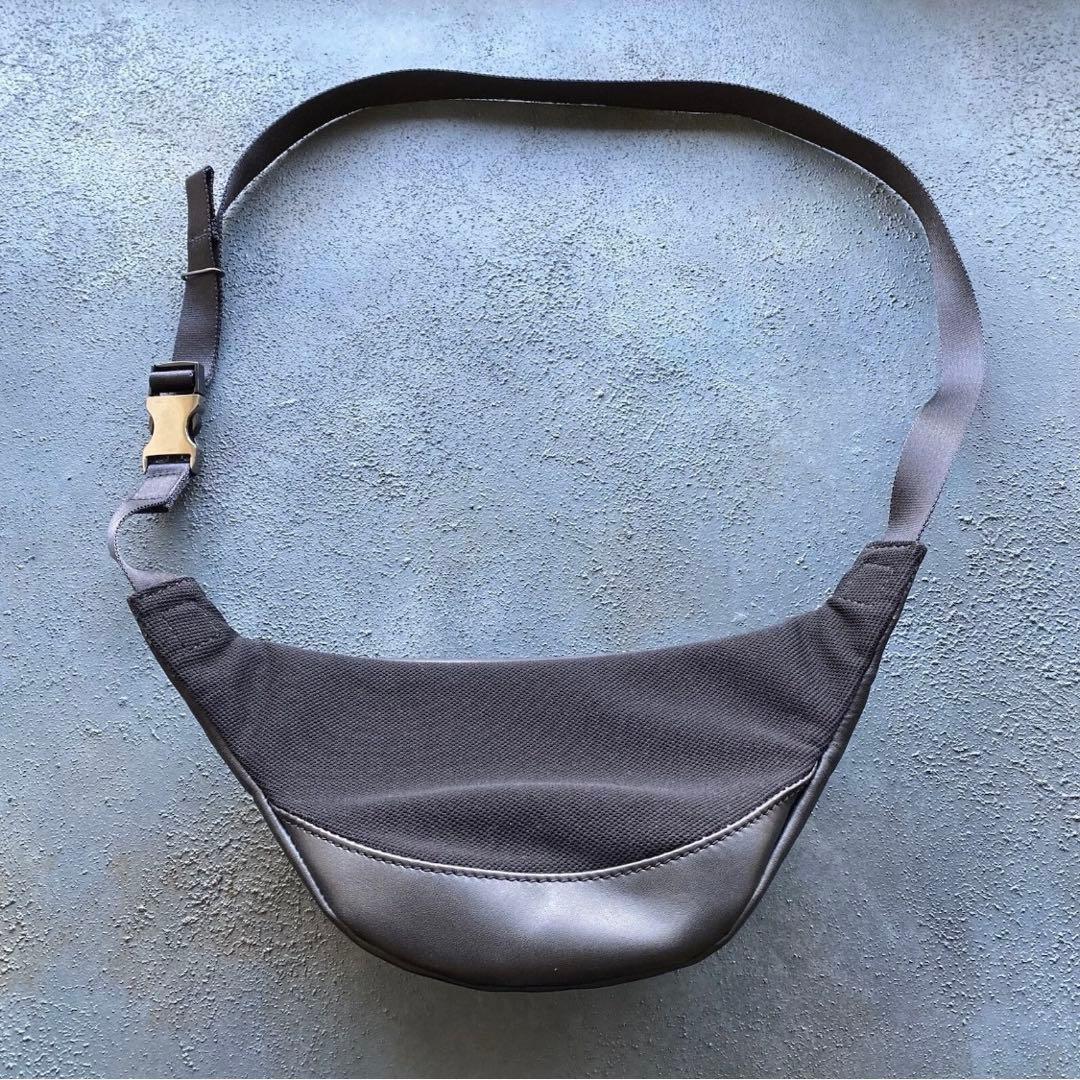 【最終値下げ！】美品！PORTER EASE レザー ウエストバッグ 吉田カバン