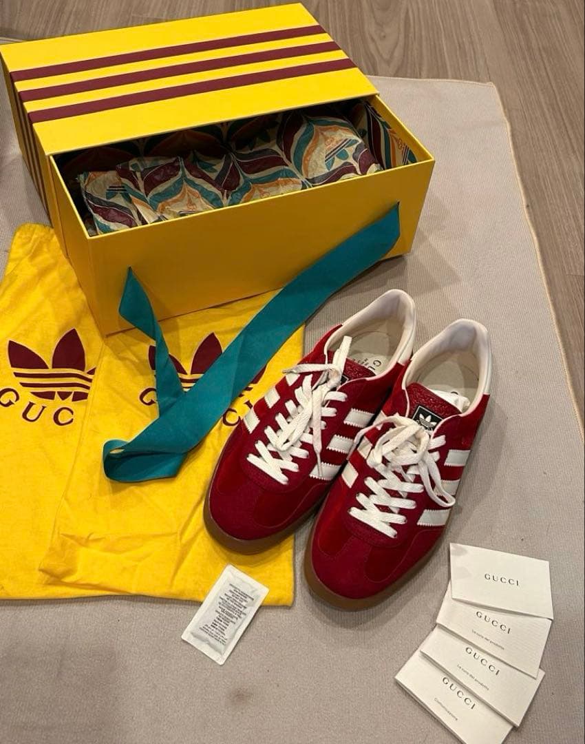新品 GUCCI × adidas GAZELLE RED