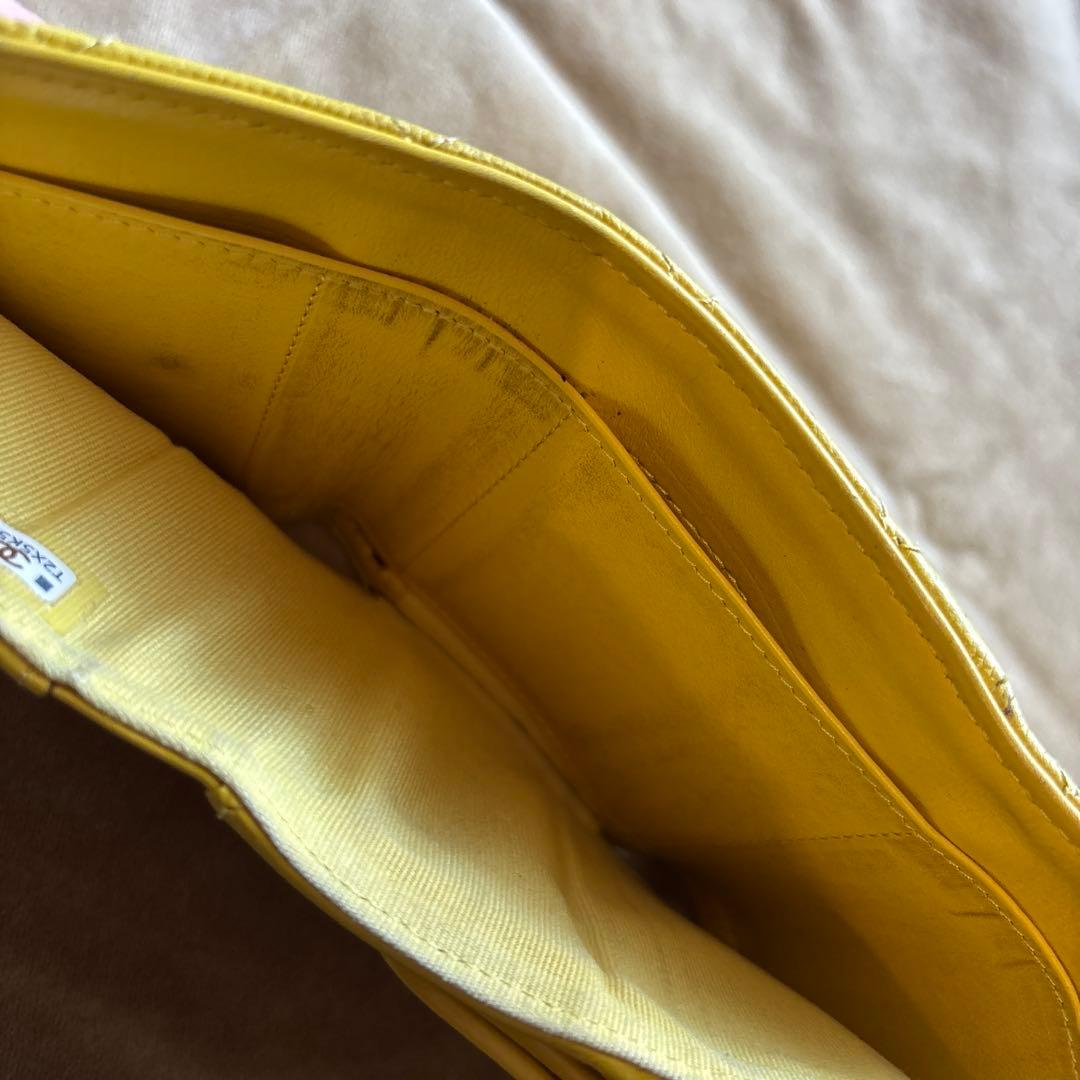 CHANEL マトラッセ　キャビアスキン　三つ折り財布　イエロー