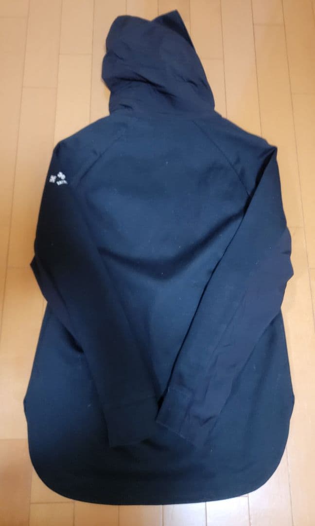 TATRAS 【タトラス】ブラック ジャケット　ジップアップパーカー　春秋