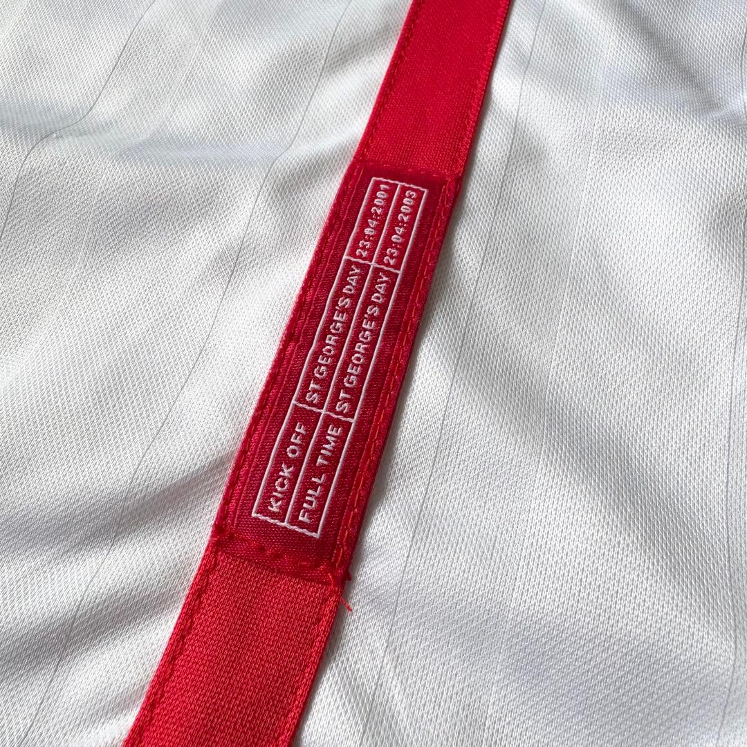 【正規品・ロングスリーブ】デビッド・ベッカム ＃７ イングランド代表 ２００２