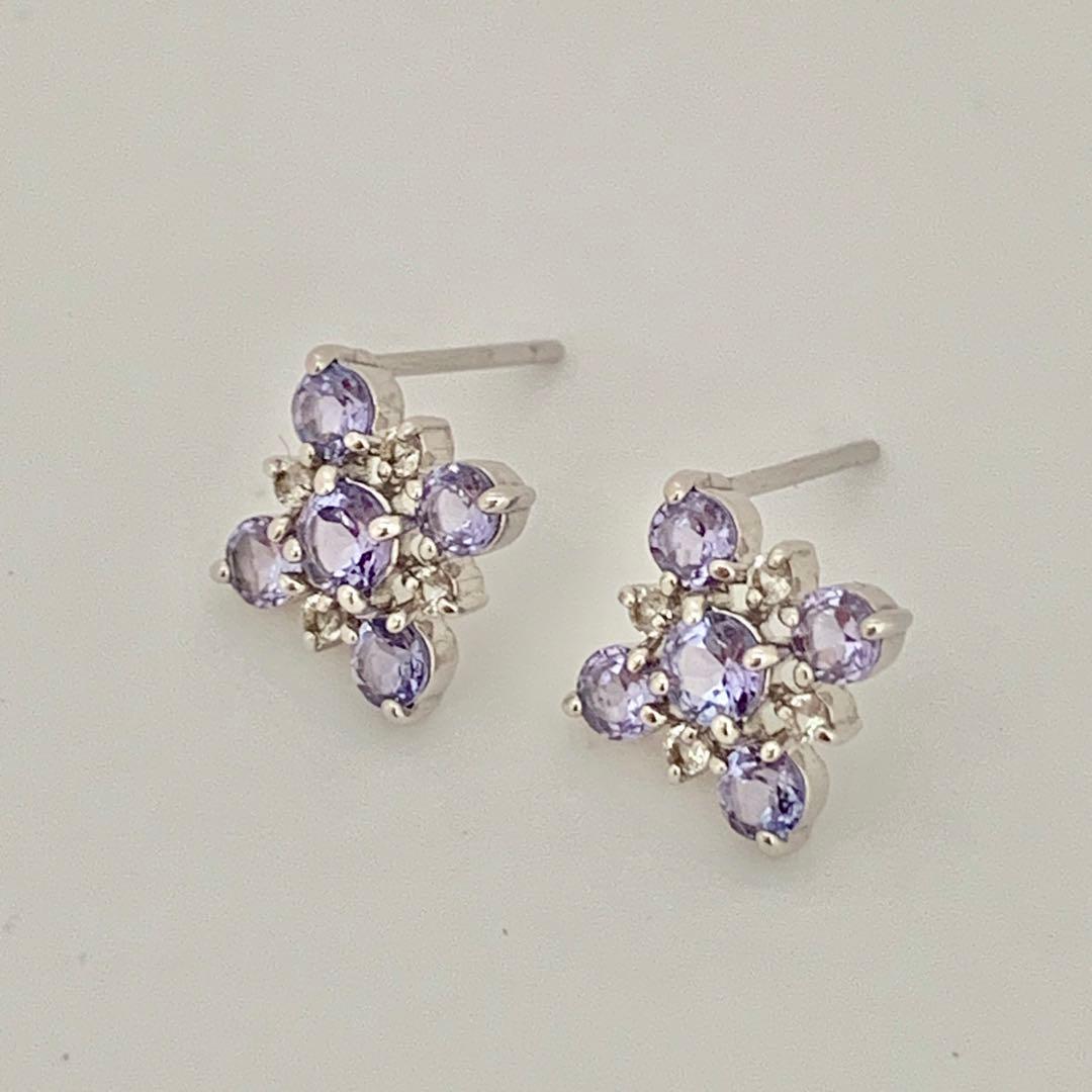 試着のみ ツツミ K10WG タンザナイト ピアス 箱、保証書付き