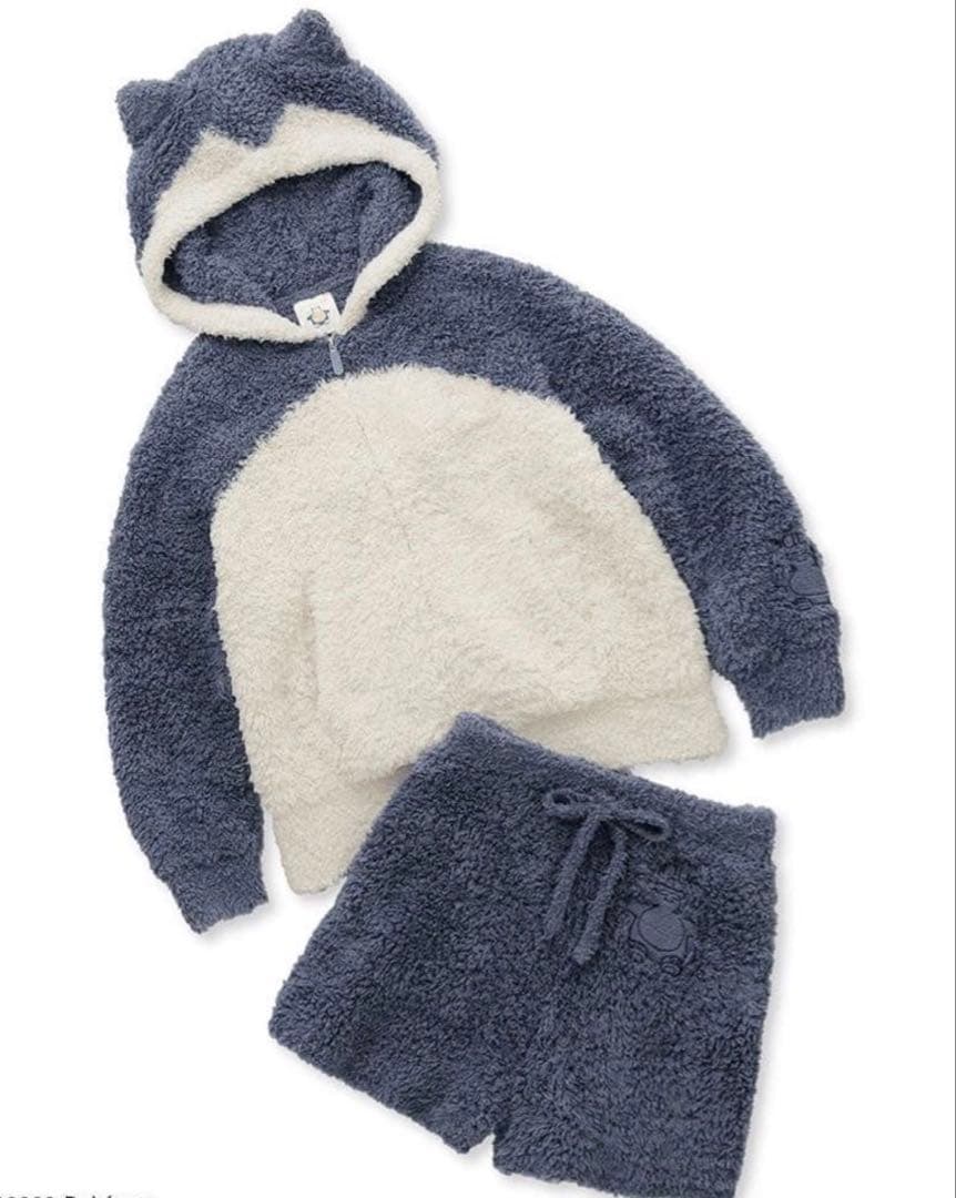 ぴ*つ様 ジェラートピケ カビゴンパーカ&ショートパンツセット　【未使用】