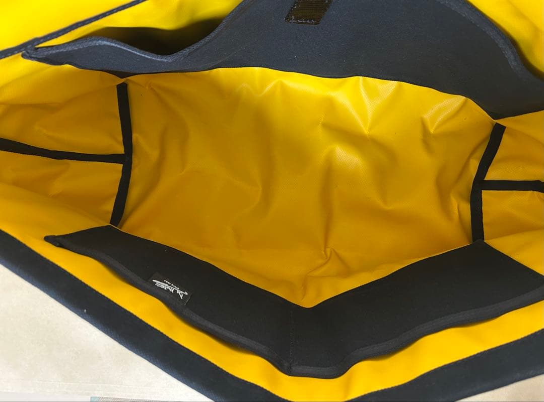 ⭐️SALE⭐️✨DE MARTINI✨ 3602 messenger bag 黒