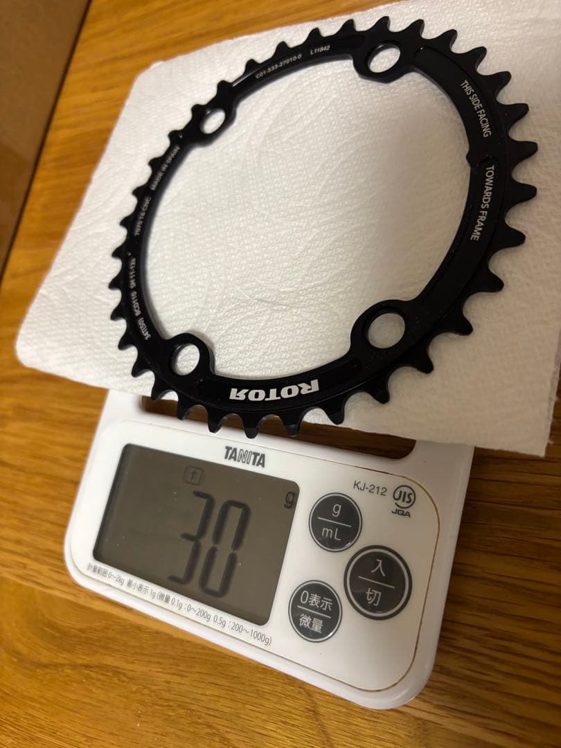 ト*ー様 ROTOR BCD110×4 エアロ 50/34 ＋ チェーンリングボ