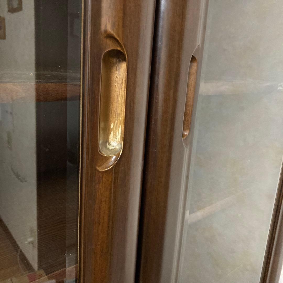 【2／7まで出品】食器棚　キャビネット　アンティーク　ガラス扉付　昭和レトロ