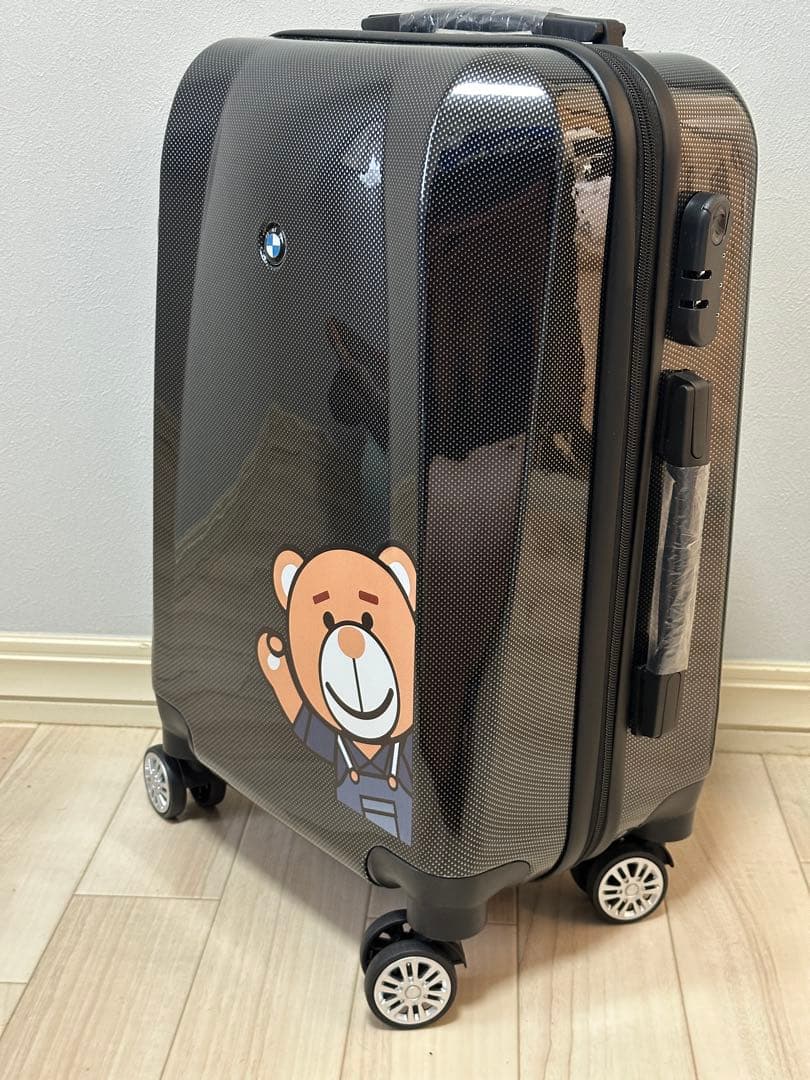  ベアデザイン・ブラックキャリーケース（機内持ち込みサイズ）