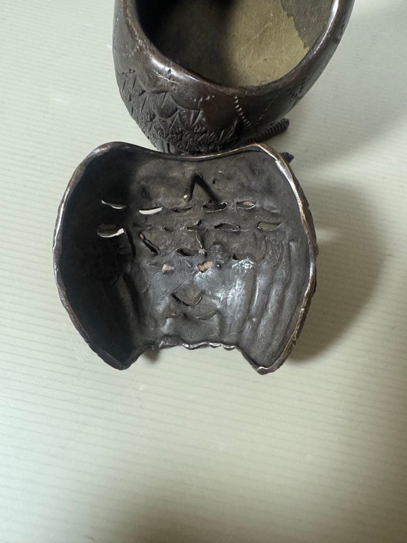 2138  中国古玩・古銅・乾隆年製銘・鶉・香炉・置物　時代物