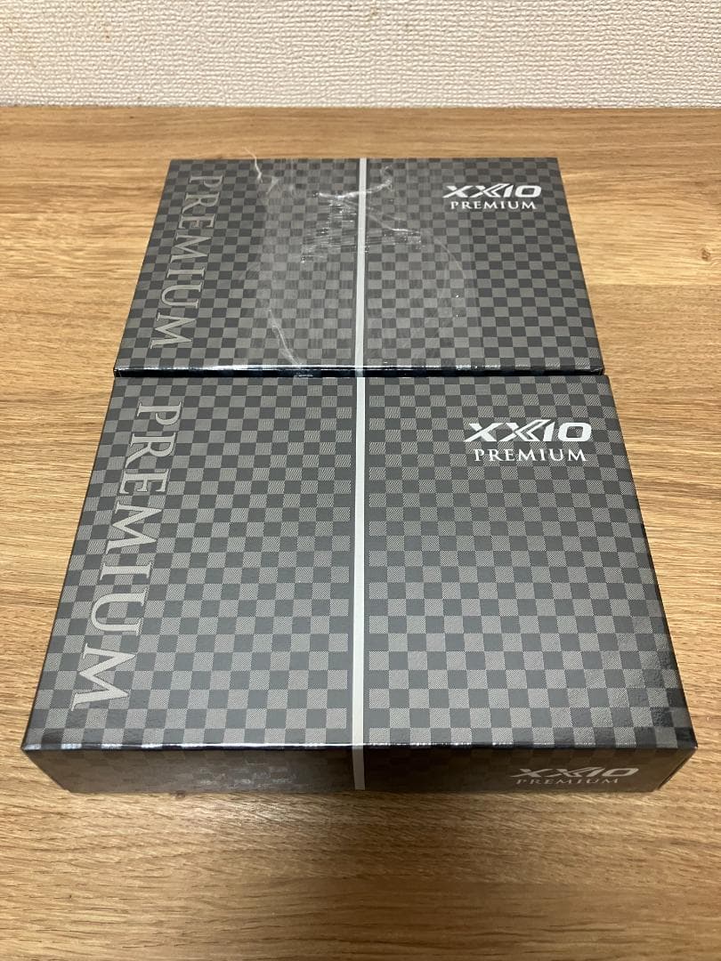 ゼクシオ プレミアム ゴルフボール 12個入り 2箱 ロイヤルプラチナ