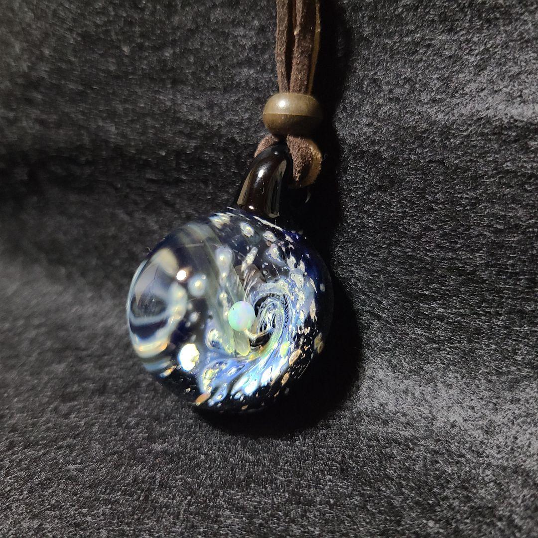 【玉響glass】ギャラクシーオパールペンダント ポリシリケイトガラス 一品物