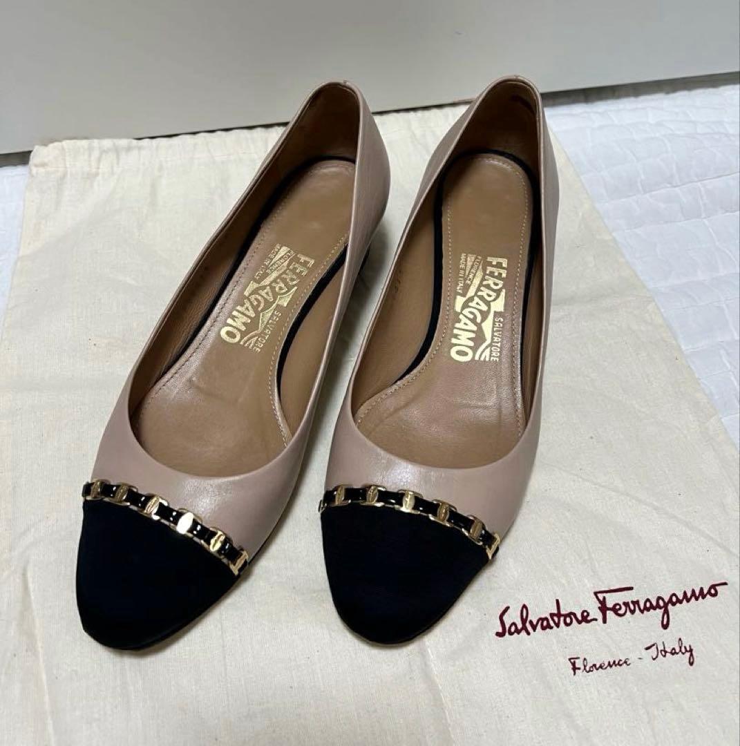 本日お値下げ【美品】Salvatore Ferragamo パンプス　サイズ6