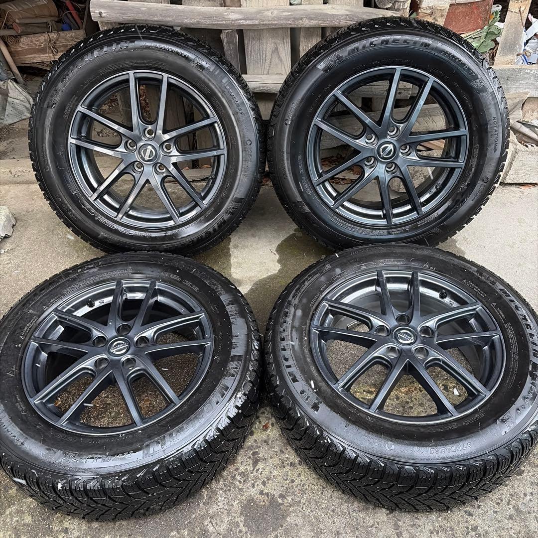 日産純正17インチ スタッドレスタイヤセット