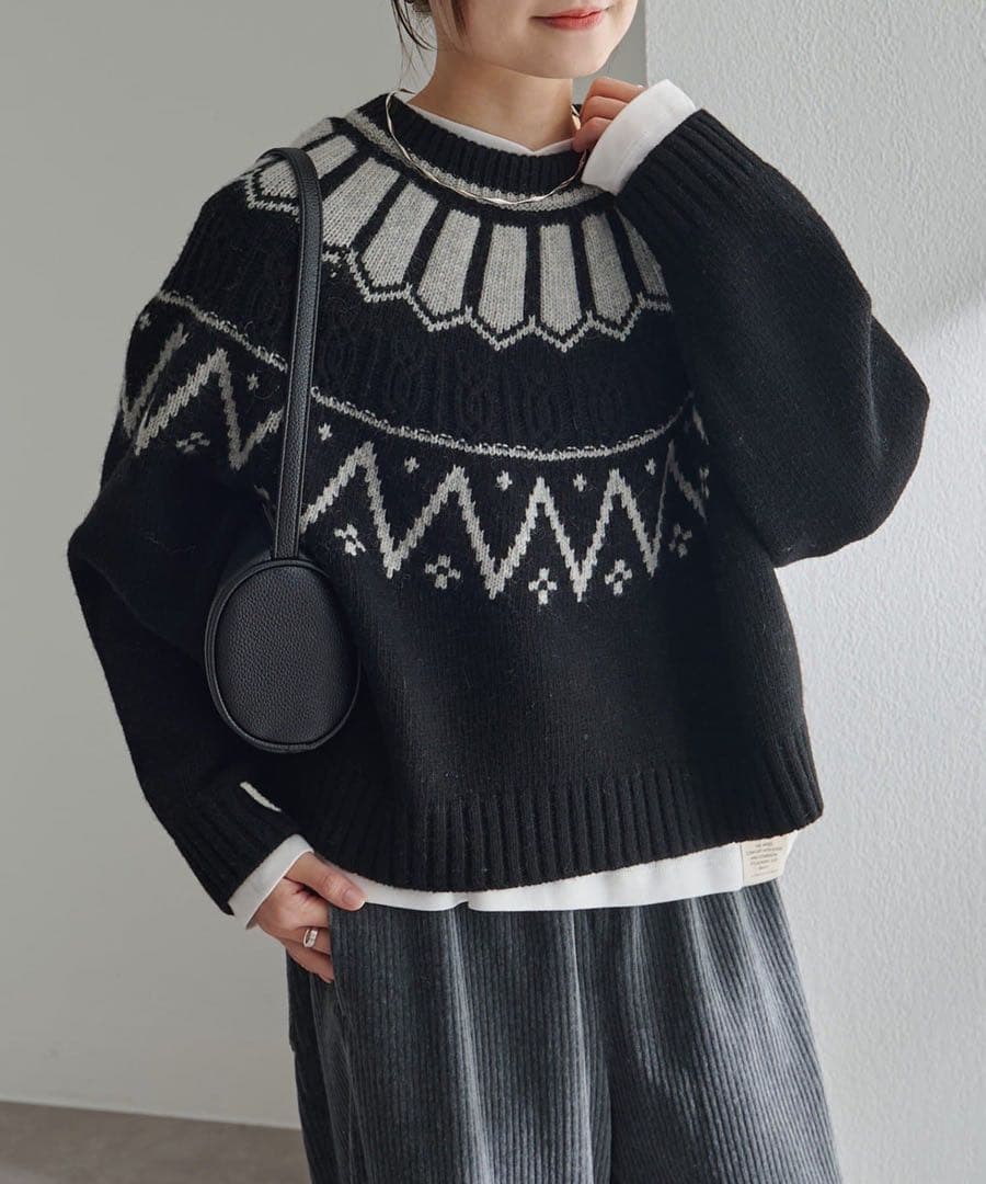 mo10 PUAL CE CIN シェットランドウール求心ニット