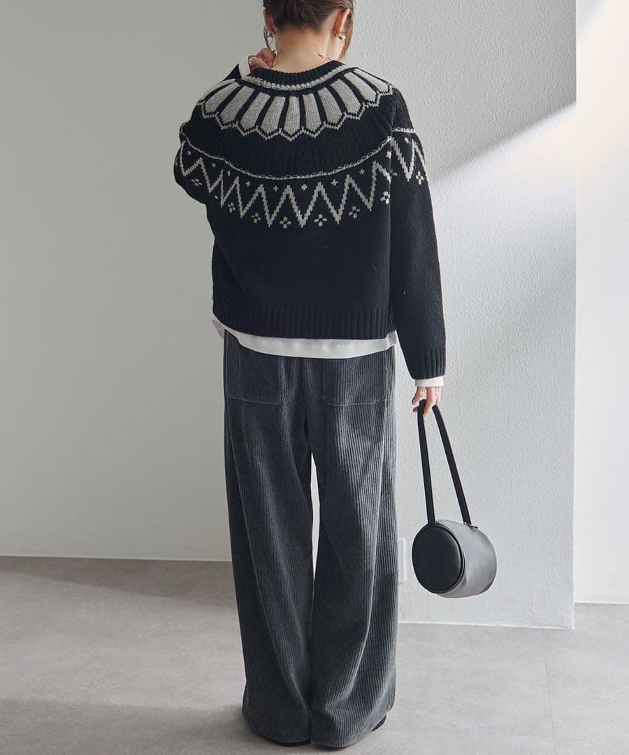 mo10 PUAL CE CIN シェットランドウール求心ニット