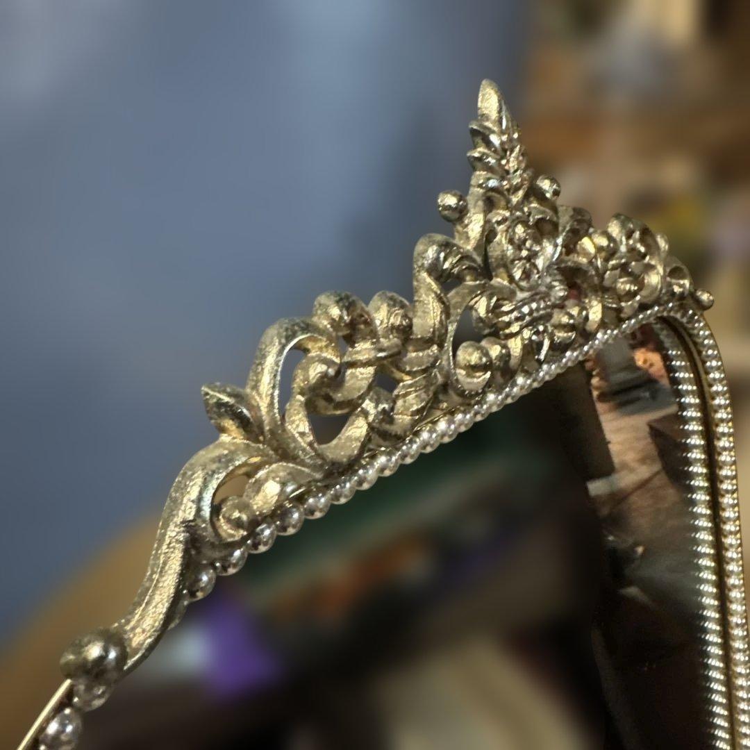 本日限定お値引き中　アンティーク　ミラー　ゴールド装飾