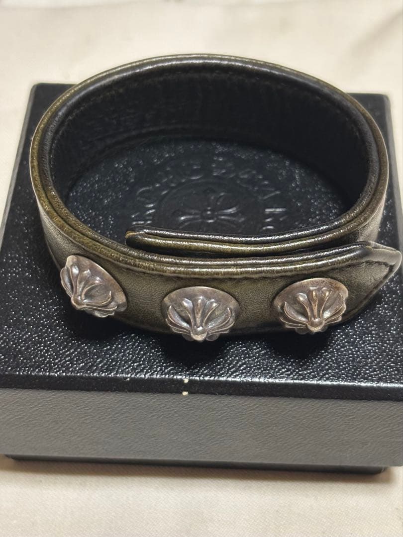 クロムハーツ　レザーブレスレット