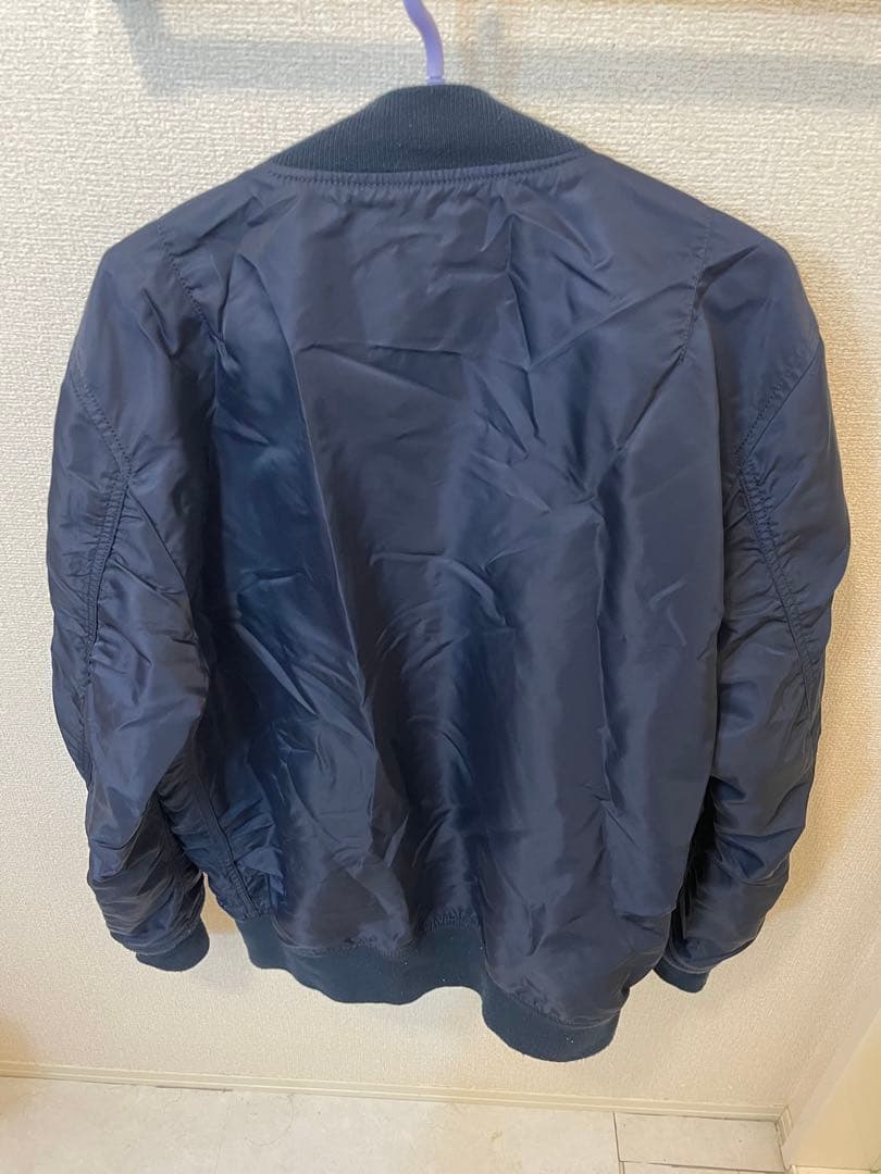 MA-1スタイル ネイビー ジャケット　supreme