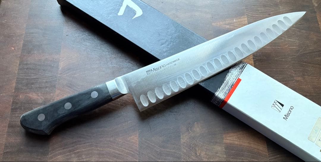 Misono ミソノ　サーモン　牛刀　240mm 包丁　8寸　ステンレス　研ぎ済