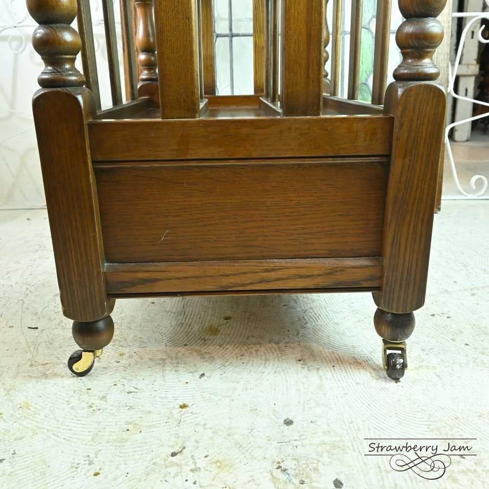 L3705-203 英国アンティーク オールドチャーム マガジンラック 本棚