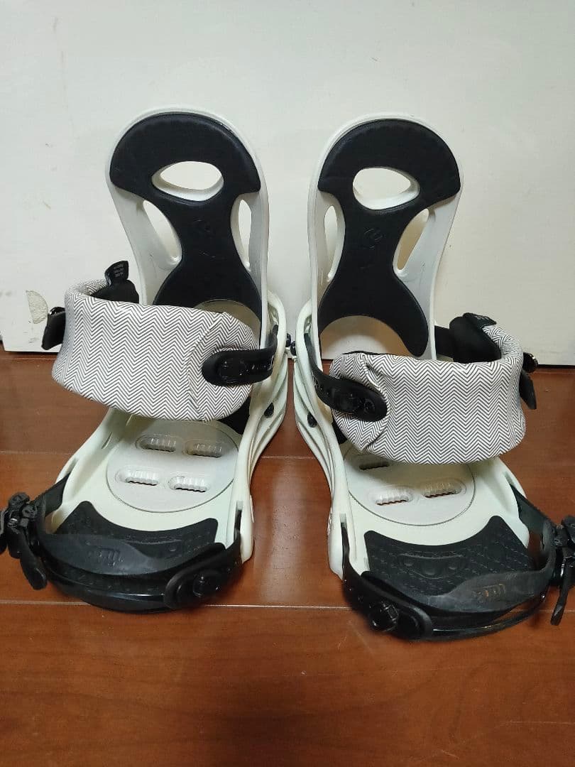 FLUX フラックス PR スノーボードビンディング ホワイト/ブラック