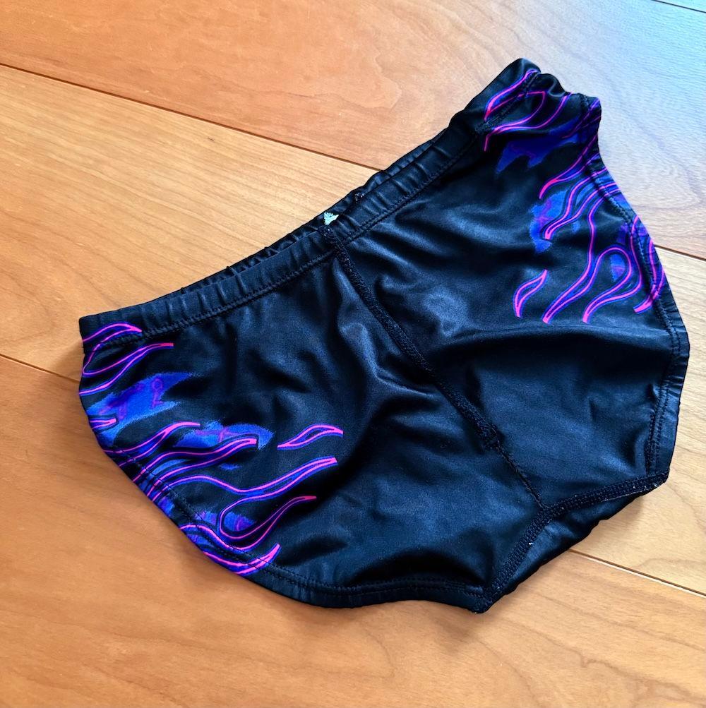 【美品】SPEEDO / アクアブレード / ブラック Lサイズ 光沢 競パン