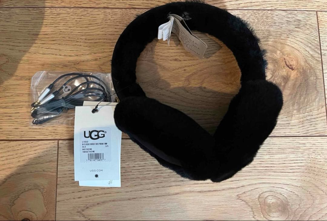UGG ブラック 有線イヤーマフ