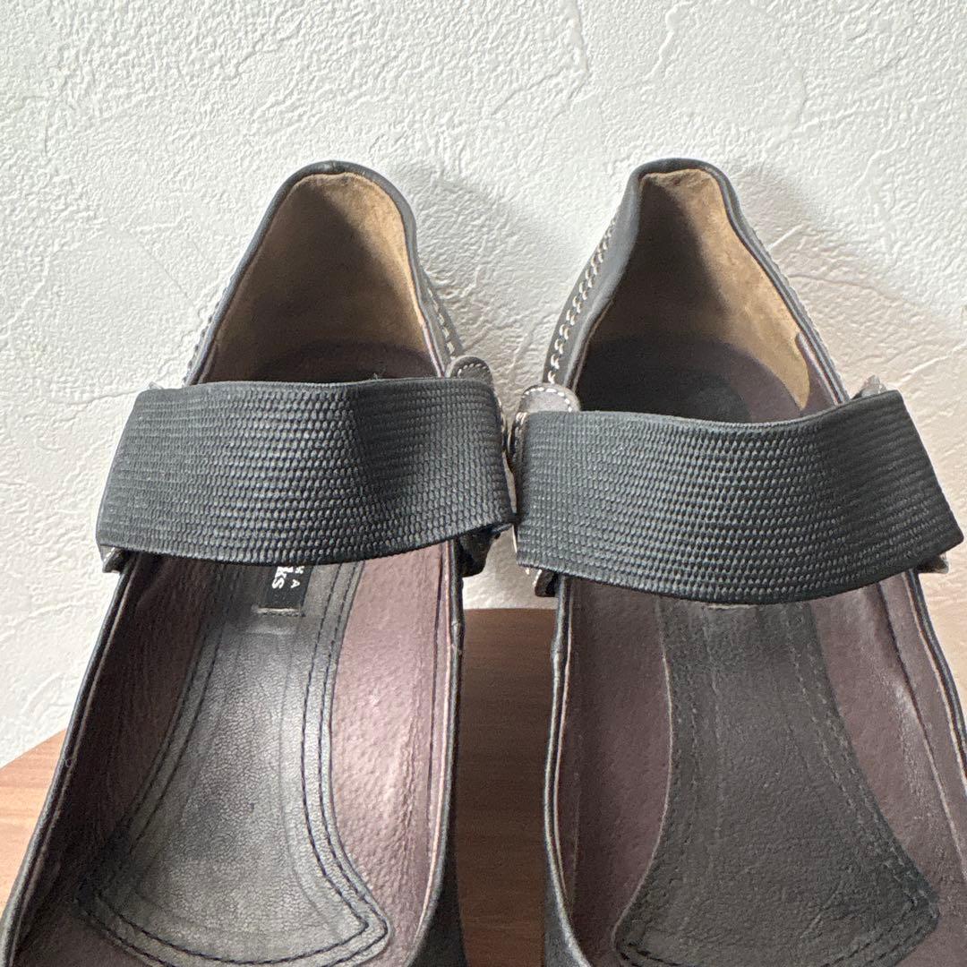 RABOKIGOSHI works ラボキゴシ ゴムベルトパンプス 25.5 黒