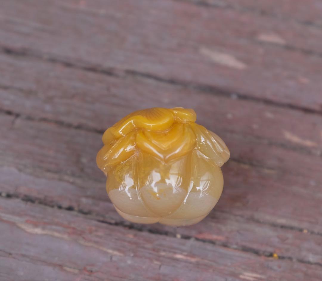 ゴビ石−1412 ゴビ瑪瑙　『銀杏』和菓子　彫刻