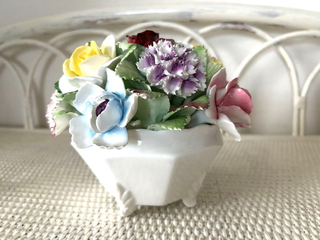 ロイヤルドルトン 陶花 薔薇 花束 英国