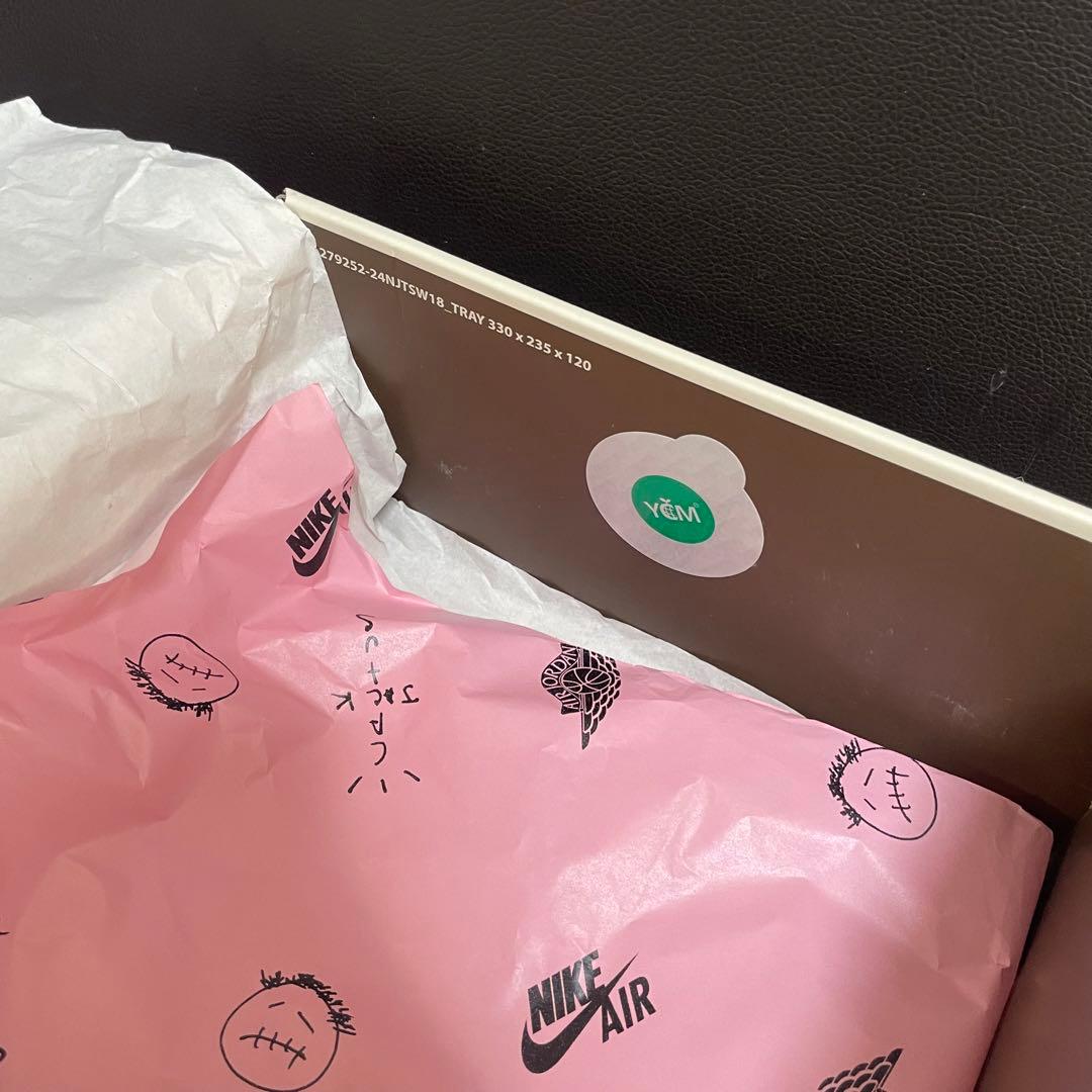 靴 Travis Scott Nike Air Jordan 1 Canary 28