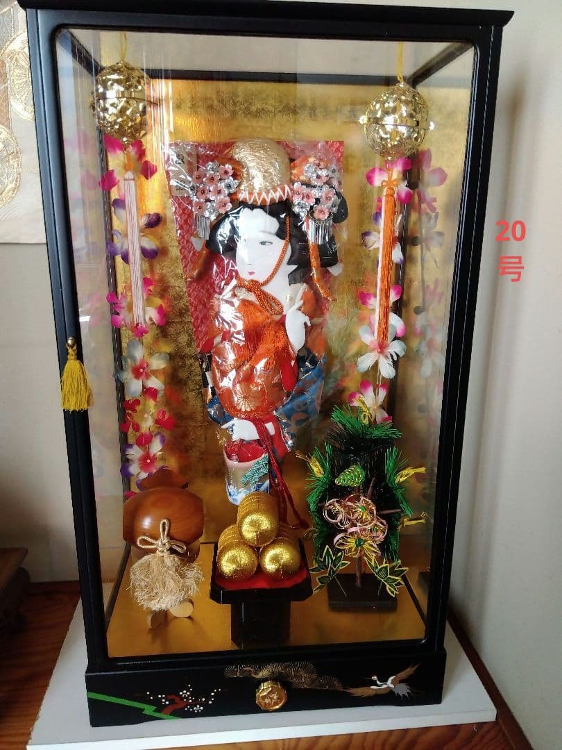 羽子板、お正月、人形ケース入り、オルゴール付き