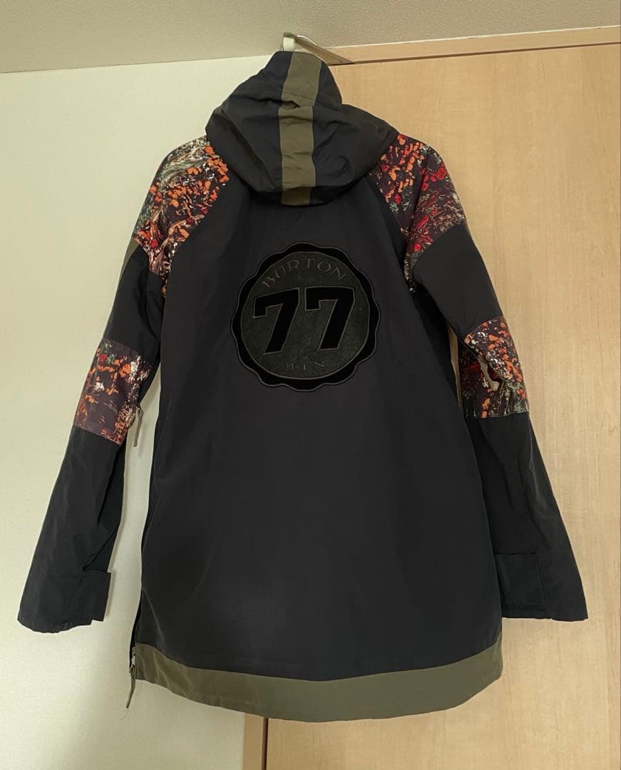 Burton スノーボード　スキー　ウェア