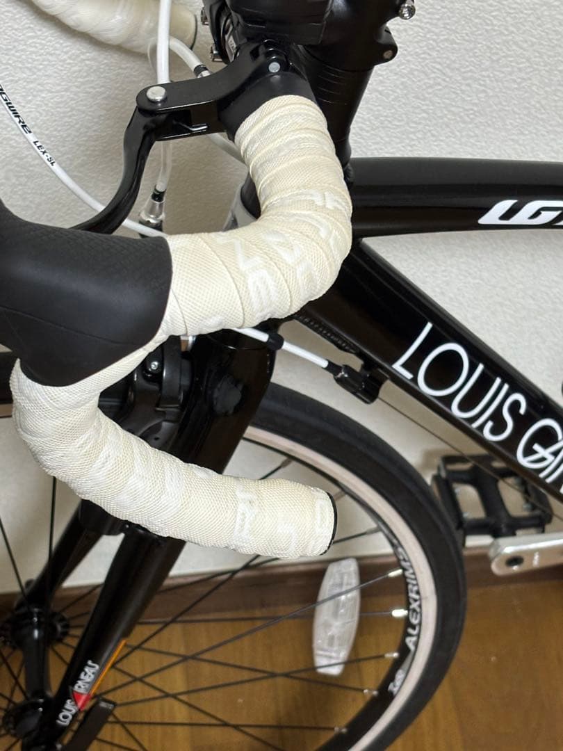 新品同様　LOUIS GARNEAU J24 Road ルイガノ　引取のみ