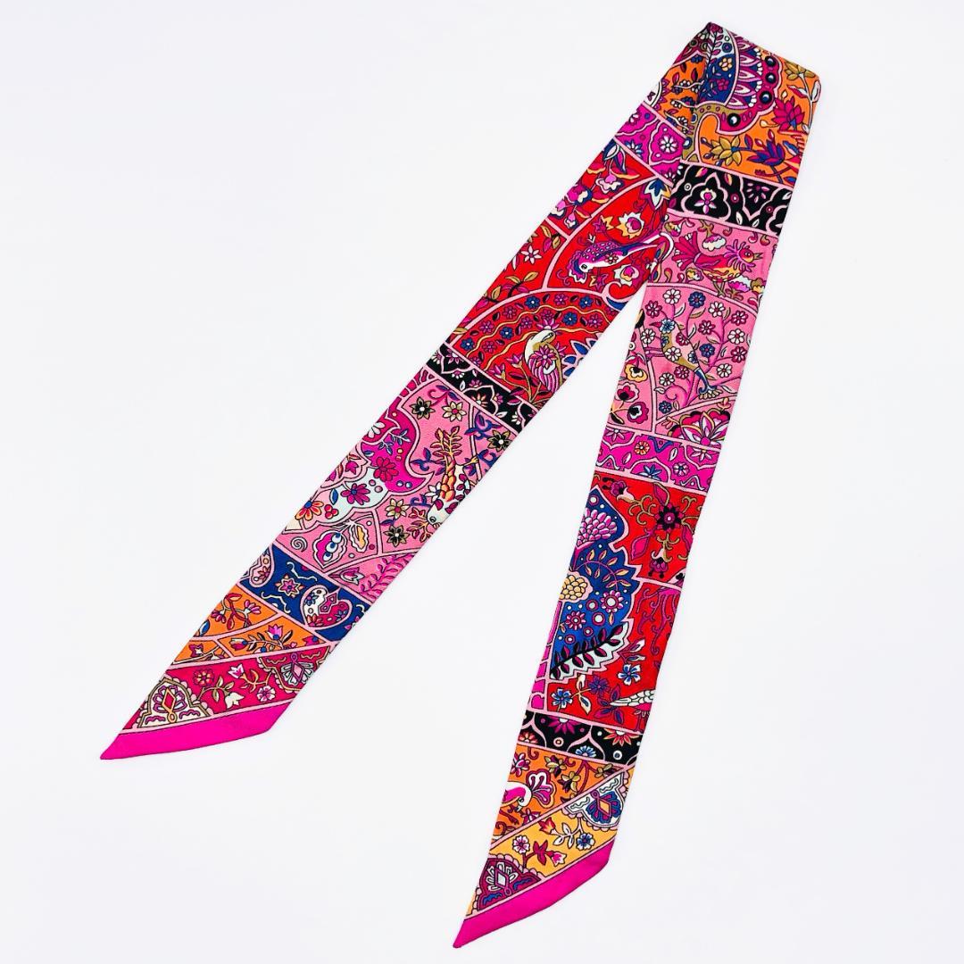 エルメス HERMES ツイリー 花咲く鳥たちの国で スカーフ タグあり 美品